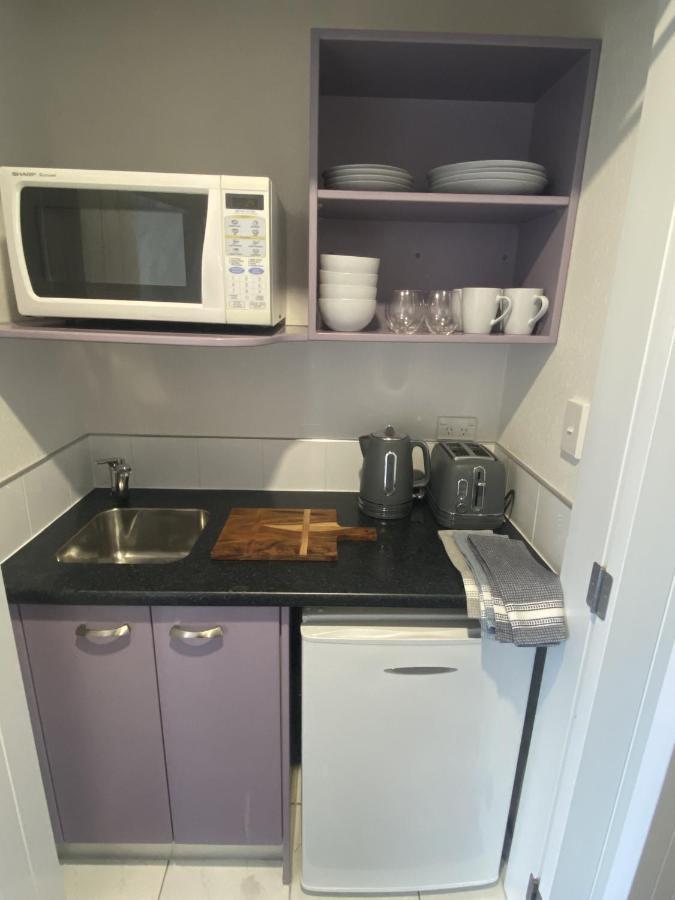 Superb Beachside Location, Private And Tranquil Lägenhet Mount Maunganui Exteriör bild